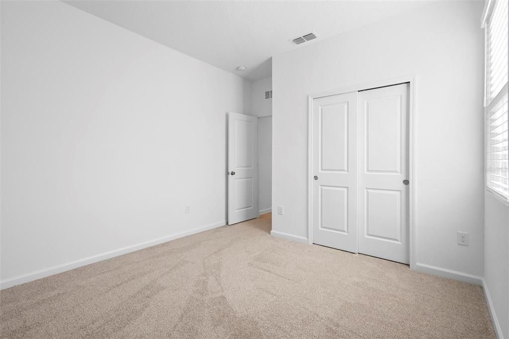 For Sale: $469,900 (4 beds, 3 baths, 2828 Square Feet)