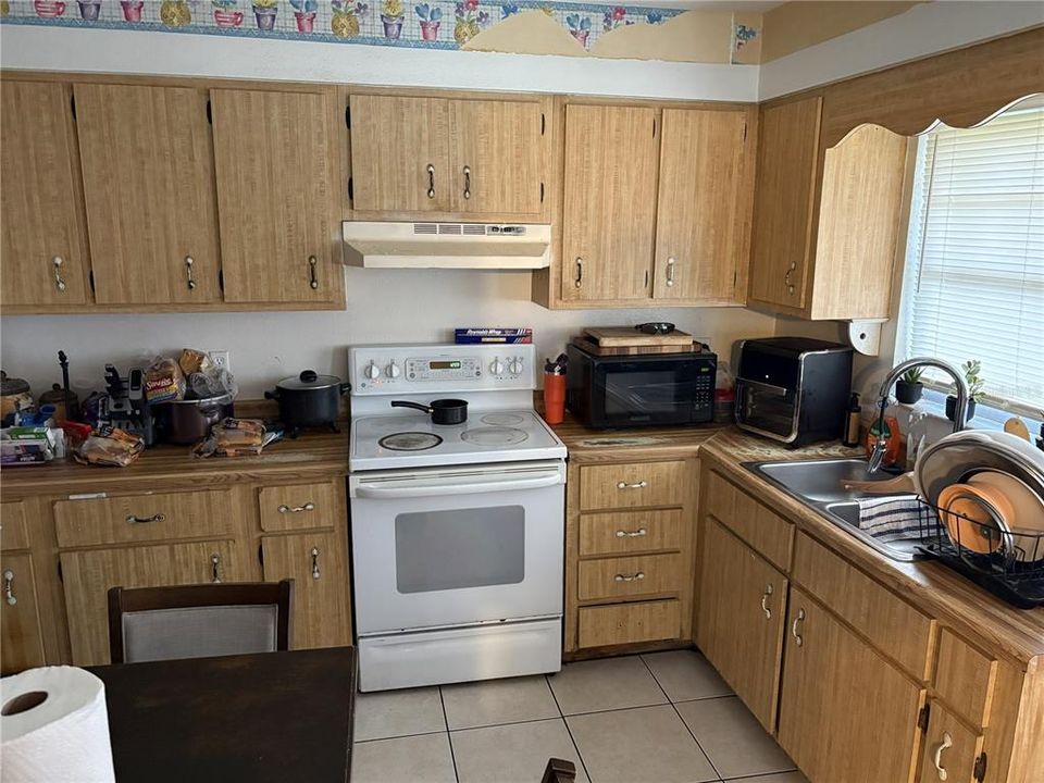 En Venta: $495,000 (6 camas, 0 baños, 2310 Pies cuadrados)