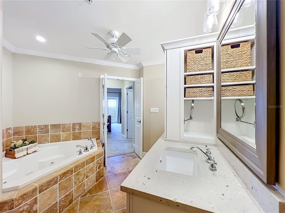 For Sale: $849,000 (3 beds, 2 baths, 1882 Square Feet)
