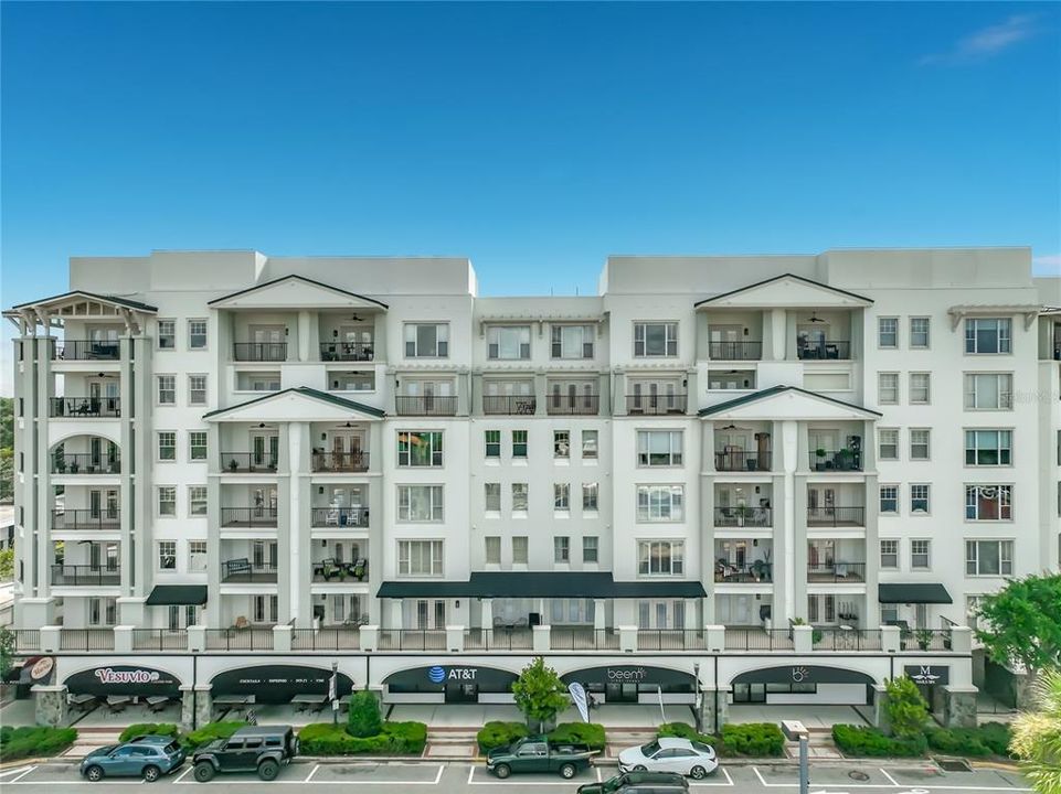 For Sale: $849,000 (3 beds, 2 baths, 1882 Square Feet)