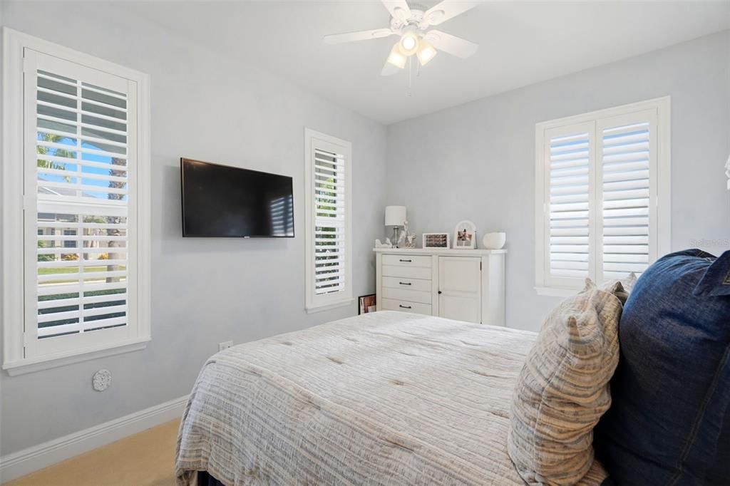 For Sale: $640,000 (4 beds, 3 baths, 2514 Square Feet)