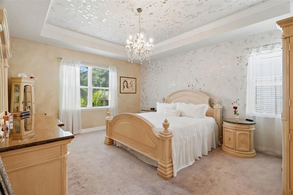 For Sale: $640,000 (4 beds, 3 baths, 2514 Square Feet)