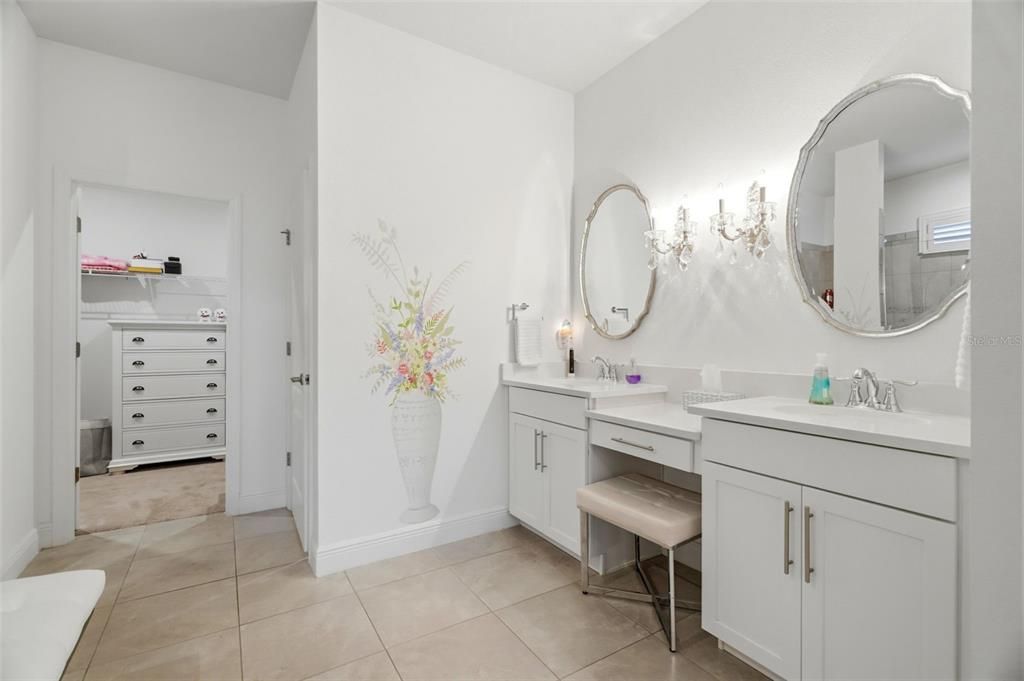 For Sale: $640,000 (4 beds, 3 baths, 2514 Square Feet)