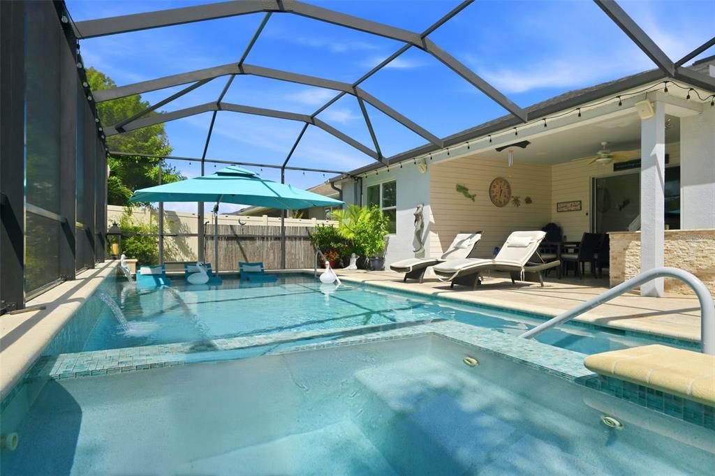 For Sale: $640,000 (4 beds, 3 baths, 2514 Square Feet)