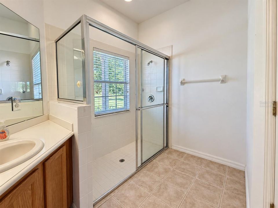 En Venta: $255,000 (2 camas, 2 baños, 1467 Pies cuadrados)