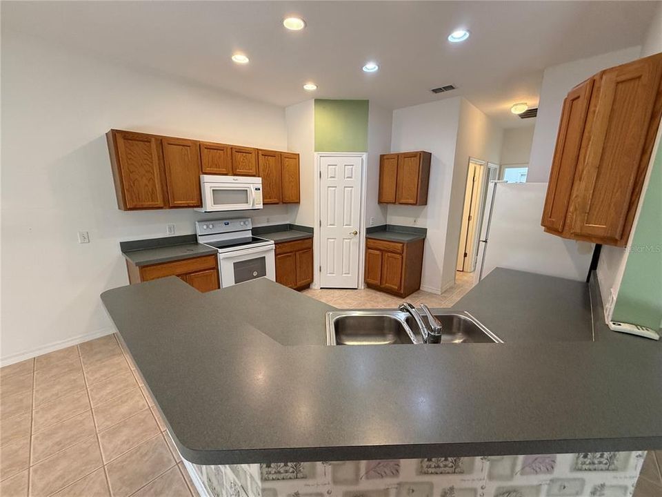 En Venta: $255,000 (2 camas, 2 baños, 1467 Pies cuadrados)