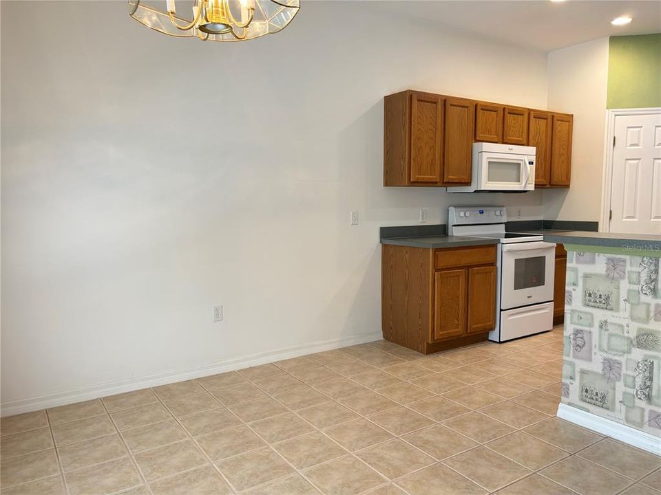 En Venta: $255,000 (2 camas, 2 baños, 1467 Pies cuadrados)