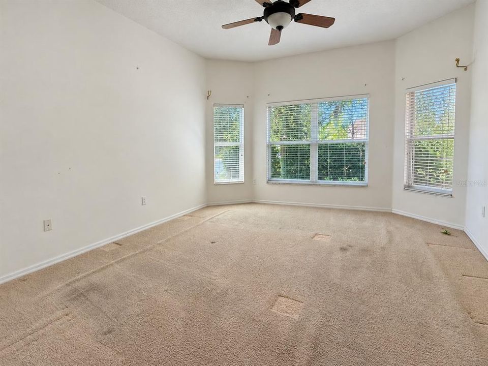 En Venta: $255,000 (2 camas, 2 baños, 1467 Pies cuadrados)