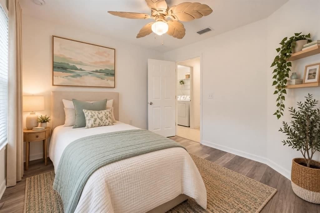 For Sale: $299,900 (3 beds, 2 baths, 1420 Square Feet)