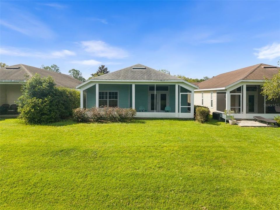For Sale: $299,900 (3 beds, 2 baths, 1420 Square Feet)