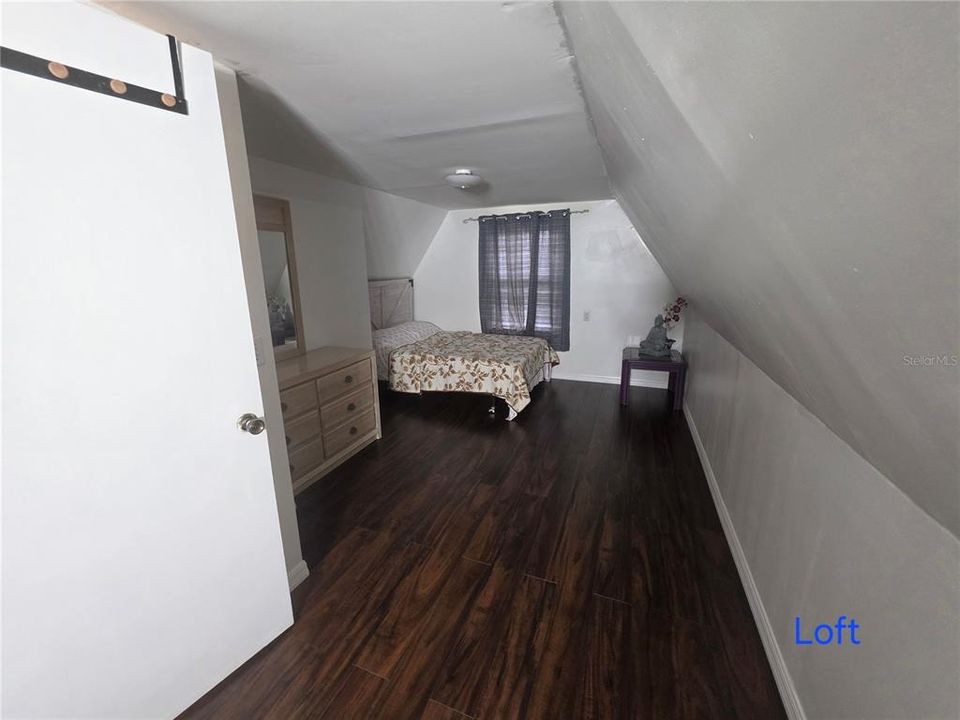 For Sale: $1,200,000 (8 beds, 5 baths, 8396 Square Feet)