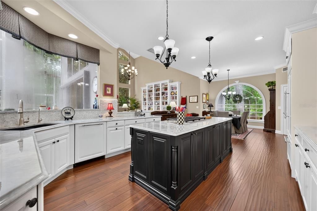 For Sale: $1,395,000 (4 beds, 4 baths, 4247 Square Feet)