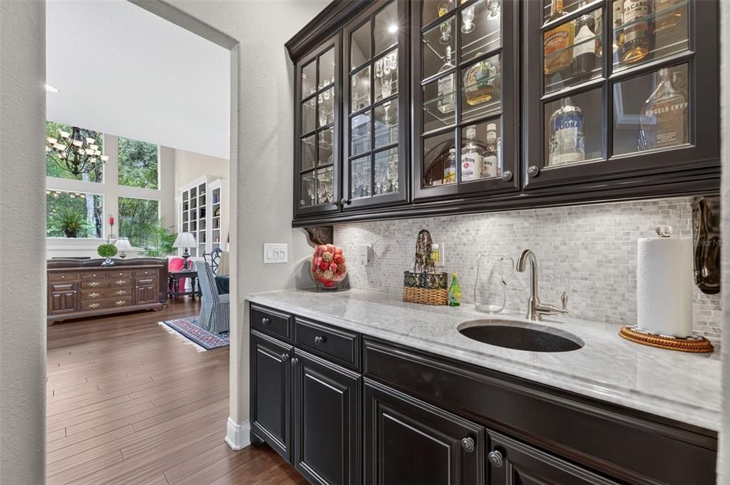For Sale: $1,395,000 (4 beds, 4 baths, 4247 Square Feet)