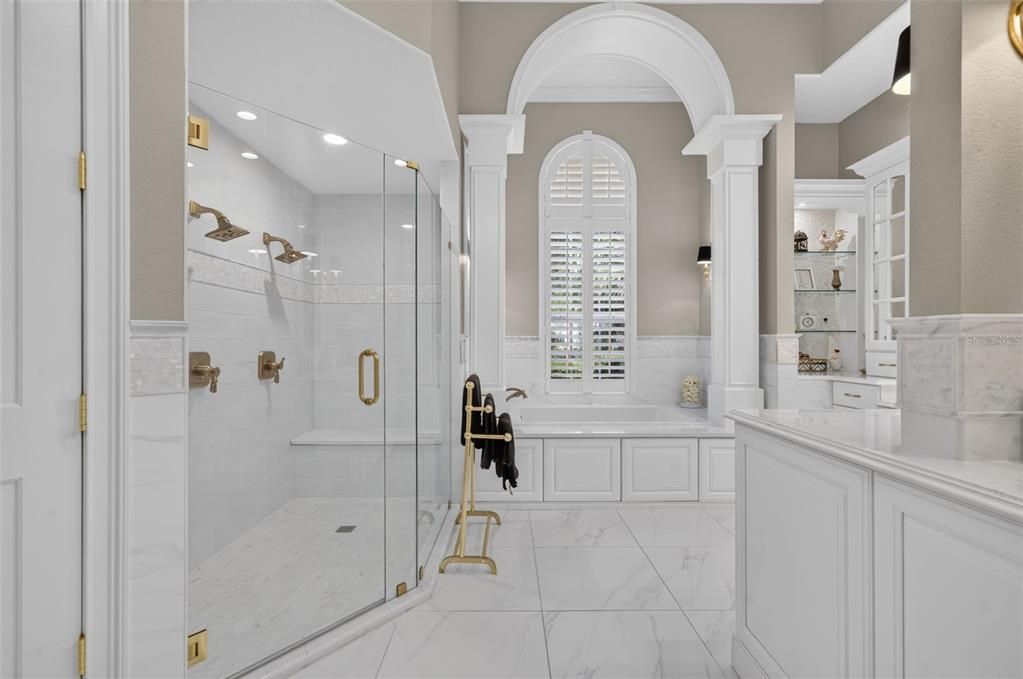 For Sale: $1,395,000 (4 beds, 4 baths, 4247 Square Feet)
