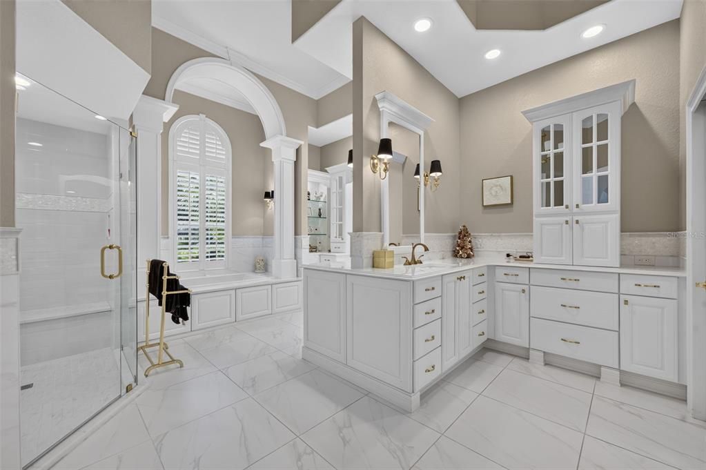 For Sale: $1,395,000 (4 beds, 4 baths, 4247 Square Feet)
