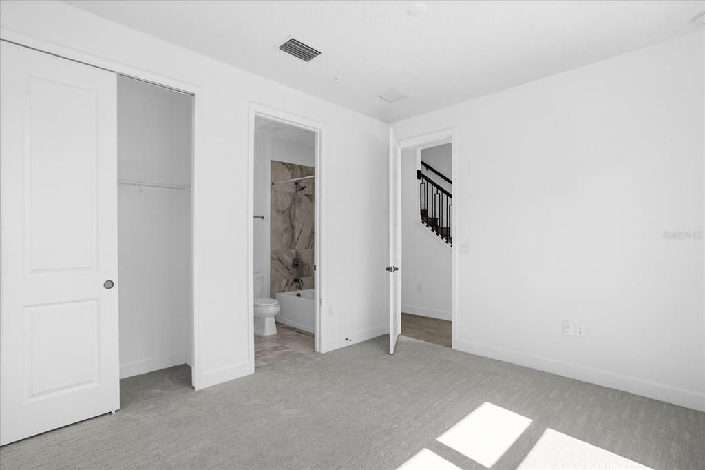 En Renta: $3,400 (4 camas, 3 baños, 2014 Pies cuadrados)
