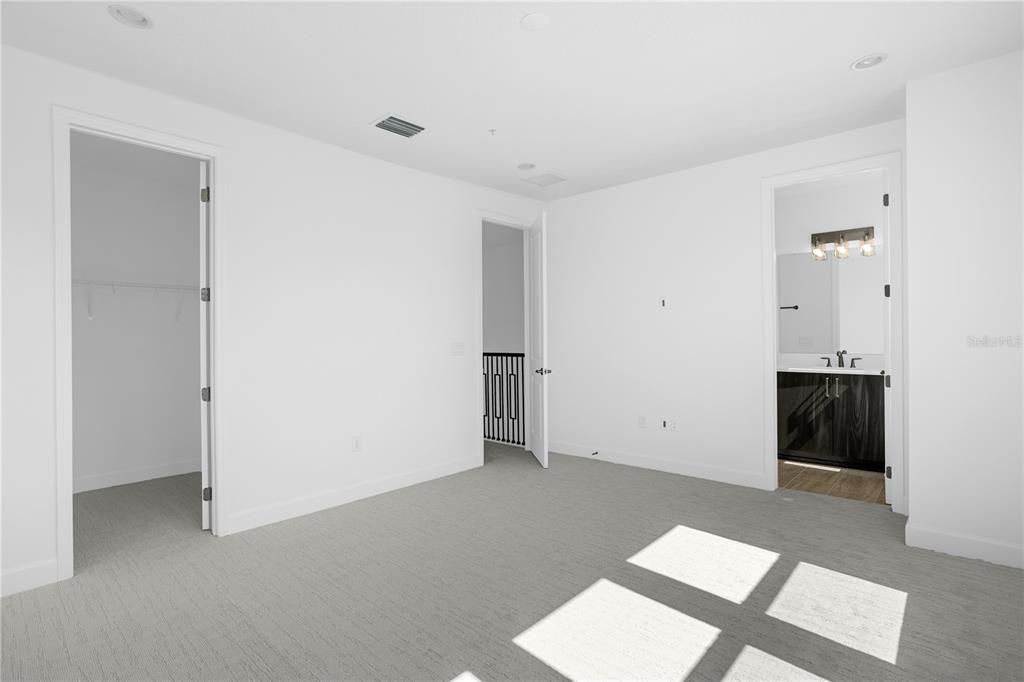 En Renta: $3,400 (4 camas, 3 baños, 2014 Pies cuadrados)