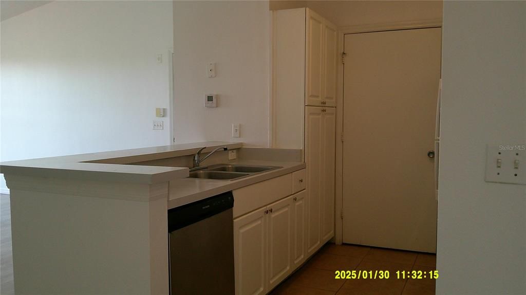 En Venta: $115,000 (2 camas, 1 baños, 1093 Pies cuadrados)