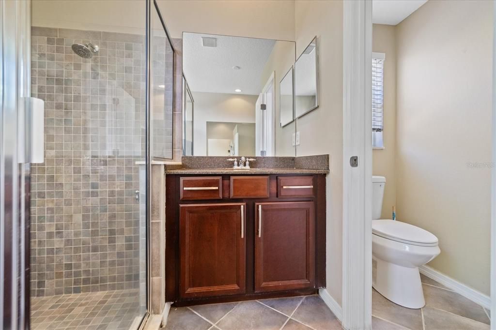 For Sale: $380,000 (4 beds, 3 baths, 2210 Square Feet)
