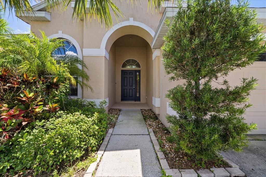 For Sale: $380,000 (4 beds, 3 baths, 2210 Square Feet)
