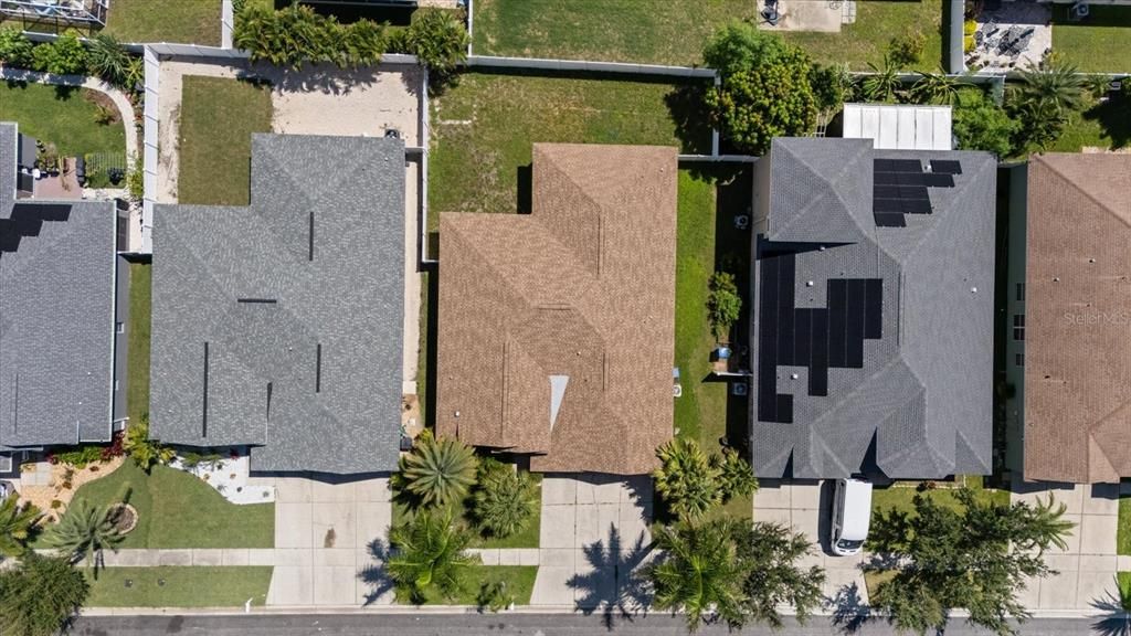 For Sale: $380,000 (4 beds, 3 baths, 2210 Square Feet)