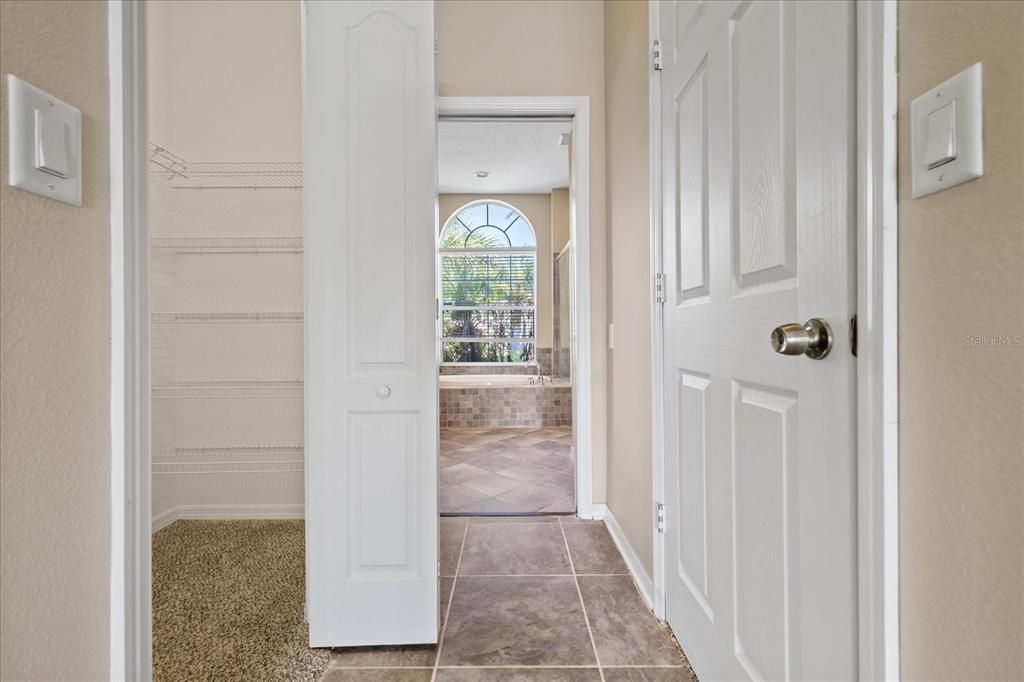 For Sale: $380,000 (4 beds, 3 baths, 2210 Square Feet)