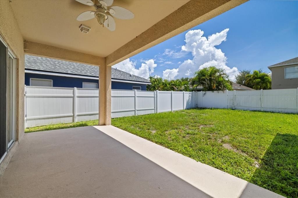 For Sale: $380,000 (4 beds, 3 baths, 2210 Square Feet)