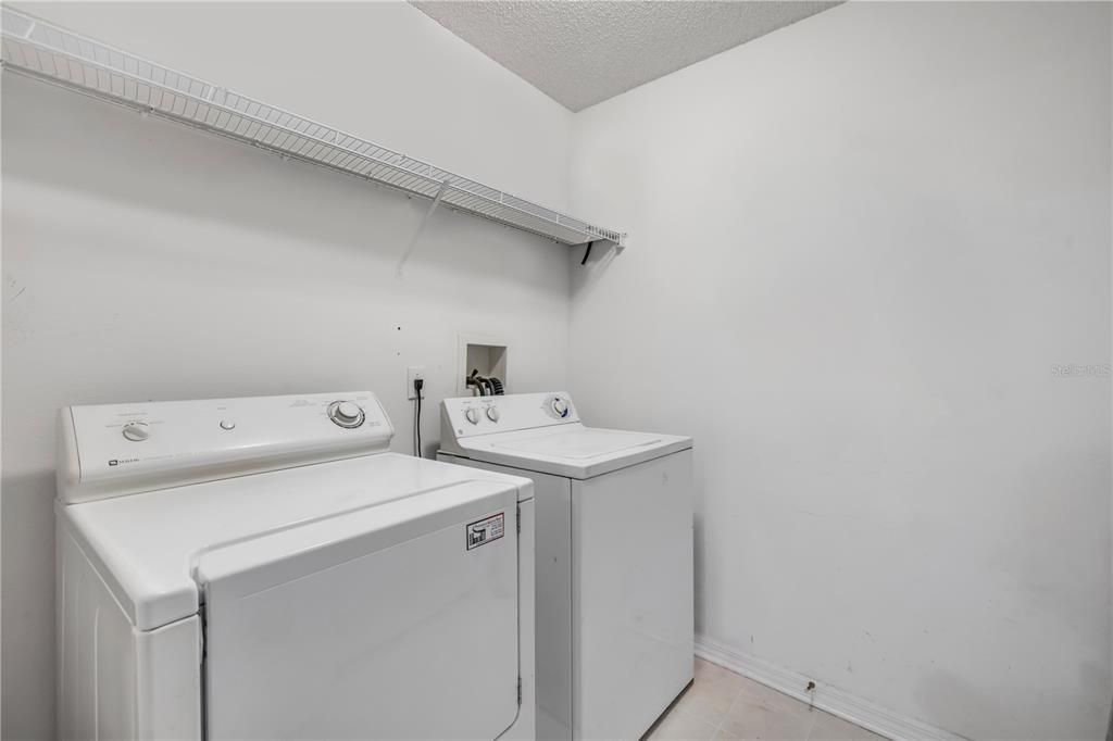 For Sale: $240,000 (3 beds, 2 baths, 1339 Square Feet)