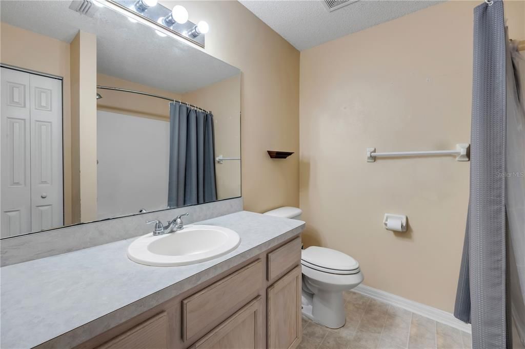 For Sale: $240,000 (3 beds, 2 baths, 1339 Square Feet)