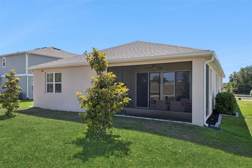 En Venta: $475,000 (4 camas, 3 baños, 2075 Pies cuadrados)
