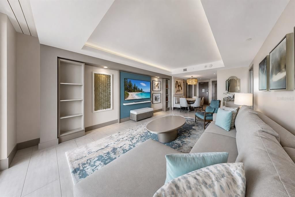 For Sale: $1,525,000 (2 beds, 2 baths, 1266 Square Feet)