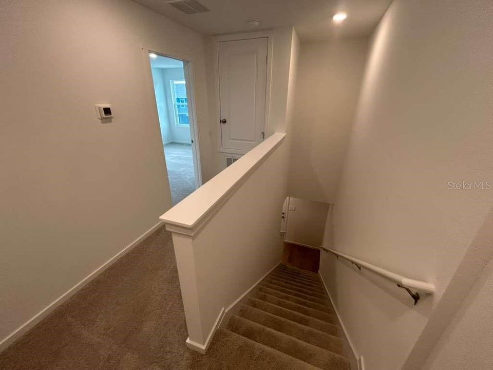 For Rent: $2,100 (3 beds, 2 baths, 1460 Square Feet)