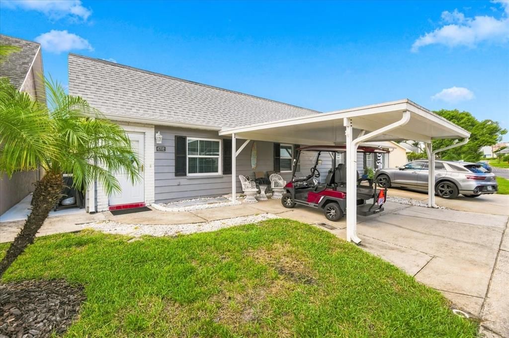 For Sale: $157,000 (2 beds, 2 baths, 1024 Square Feet)