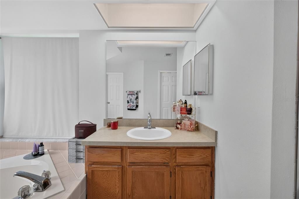 For Sale: $434,900 (3 beds, 2 baths, 1768 Square Feet)