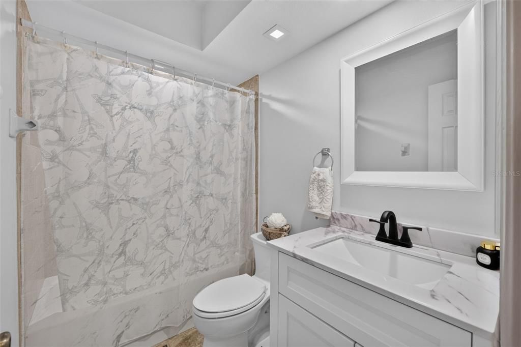 For Sale: $434,900 (3 beds, 2 baths, 1768 Square Feet)