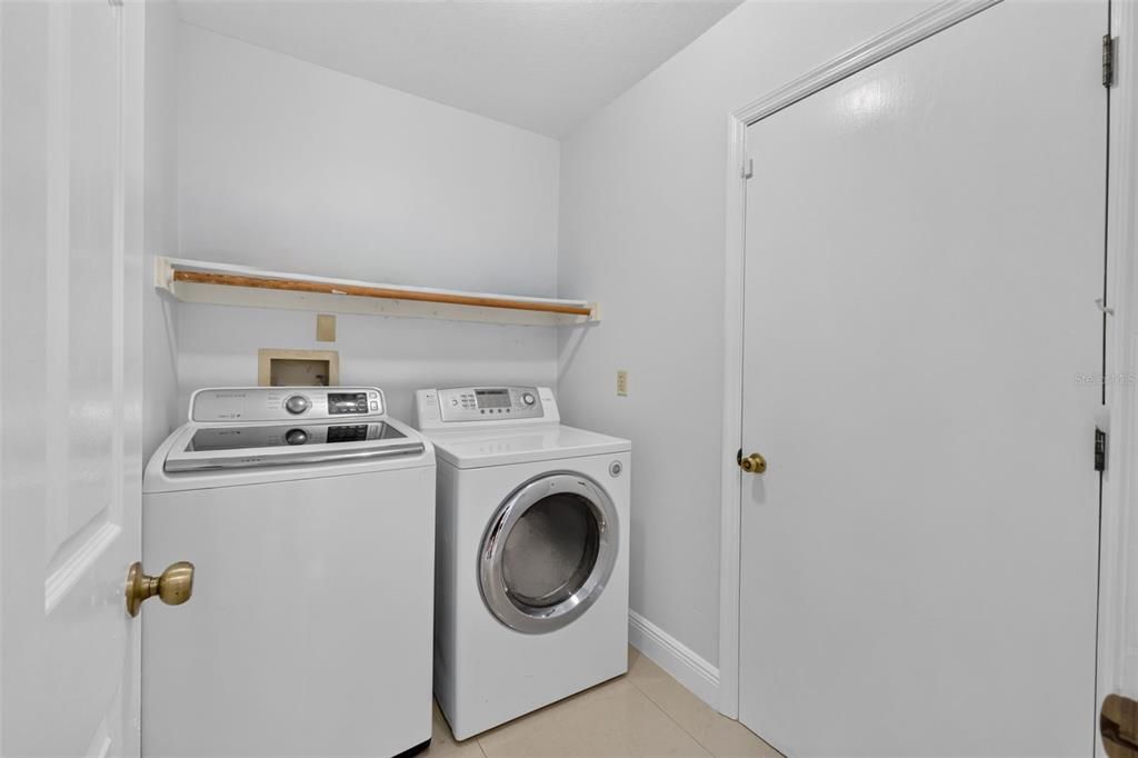 For Sale: $434,900 (3 beds, 2 baths, 1768 Square Feet)