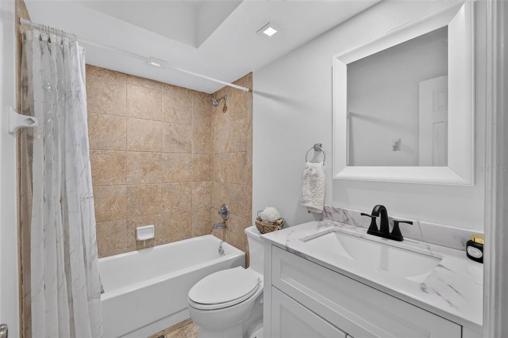 For Sale: $434,900 (3 beds, 2 baths, 1768 Square Feet)