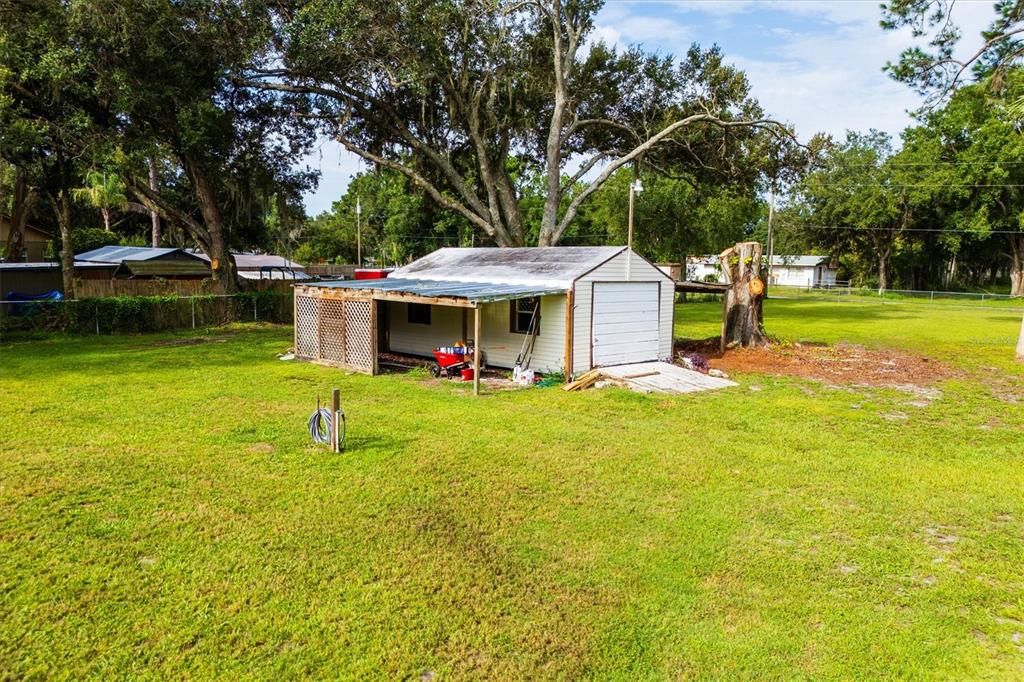 For Sale: $245,000 (2 beds, 2 baths, 1056 Square Feet)