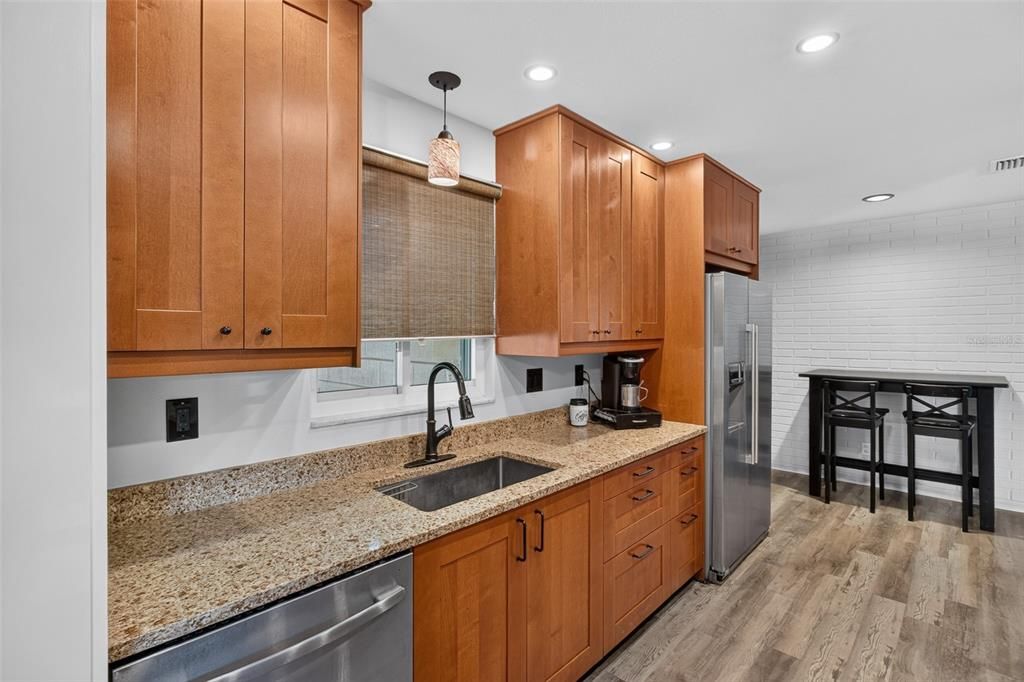 En Venta: $449,900 (3 camas, 2 baños, 1407 Pies cuadrados)