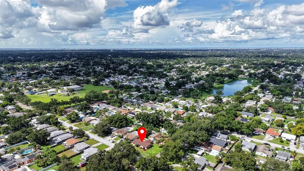 En Venta: $449,900 (3 camas, 2 baños, 1407 Pies cuadrados)