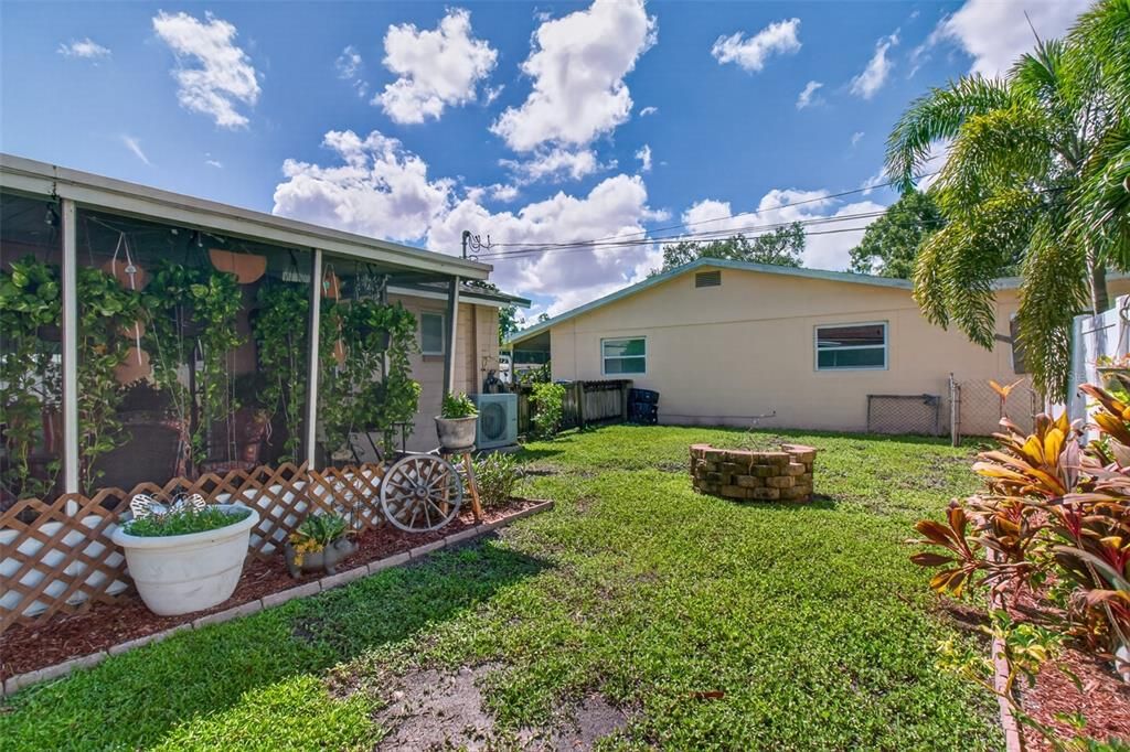 En Venta: $449,900 (3 camas, 2 baños, 1407 Pies cuadrados)