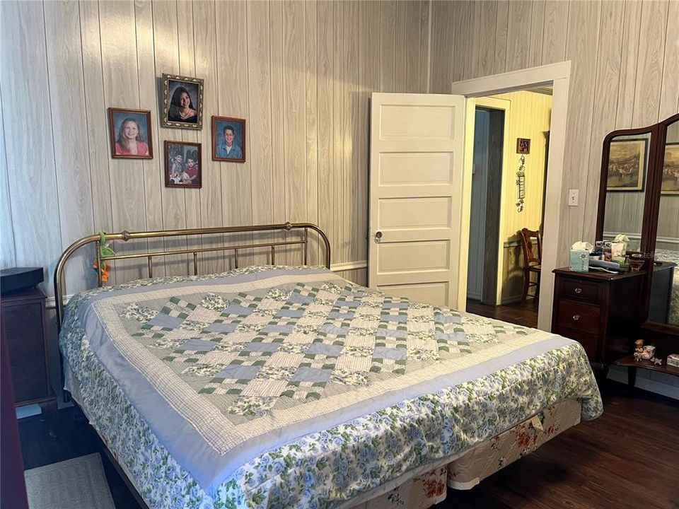 На продажу: $350,000 (3 спален, 2 ванн, 1408 Квадратных фут)