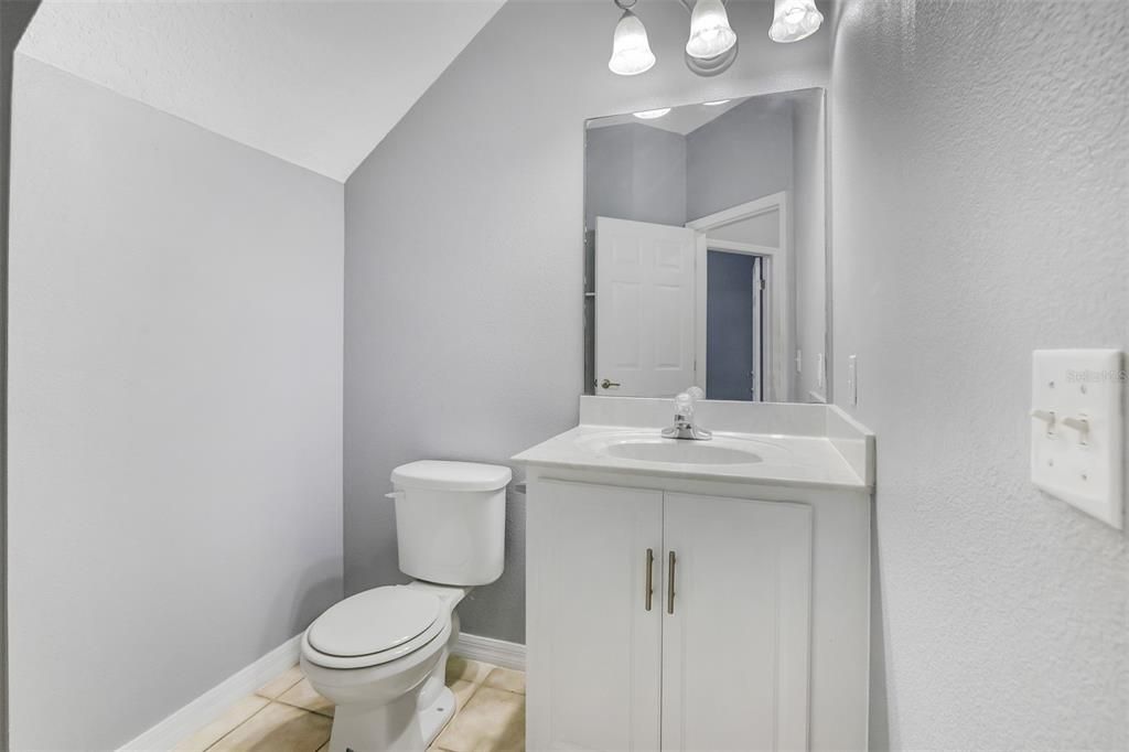 En Venta: $270,000 (3 camas, 3 baños, 1362 Pies cuadrados)