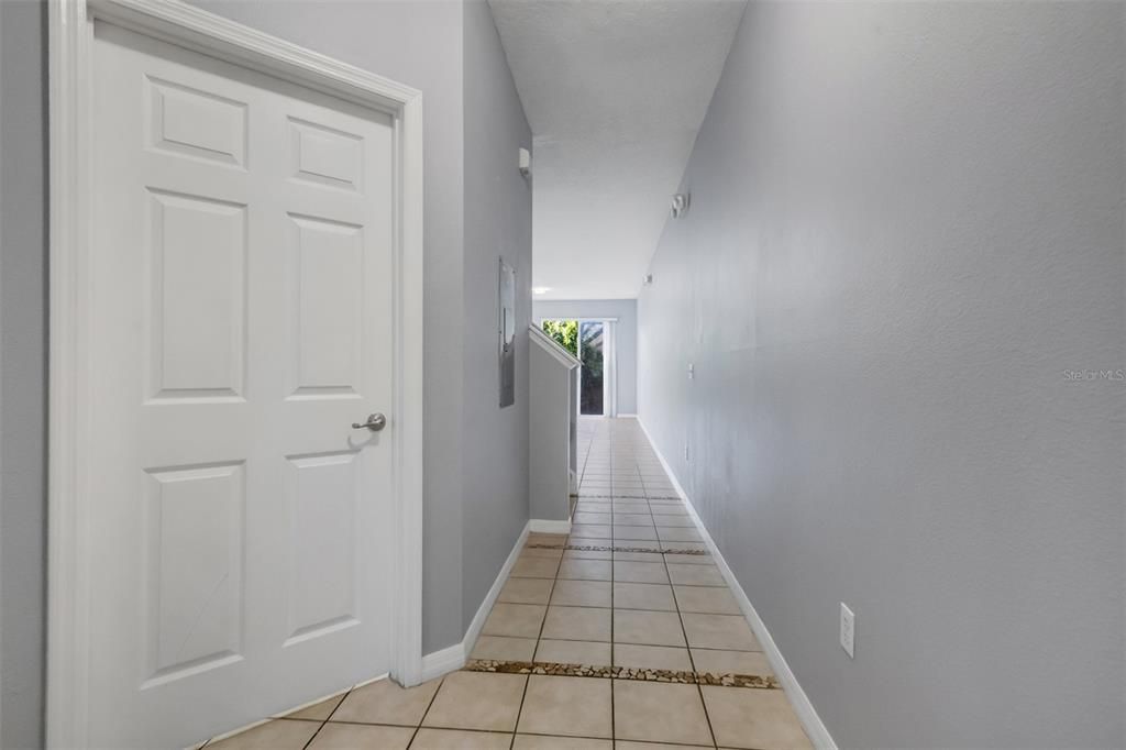 En Venta: $270,000 (3 camas, 3 baños, 1362 Pies cuadrados)