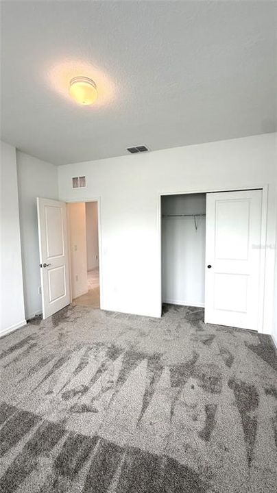 For Sale: $385,000 (3 beds, 3 baths, 2265 Square Feet)