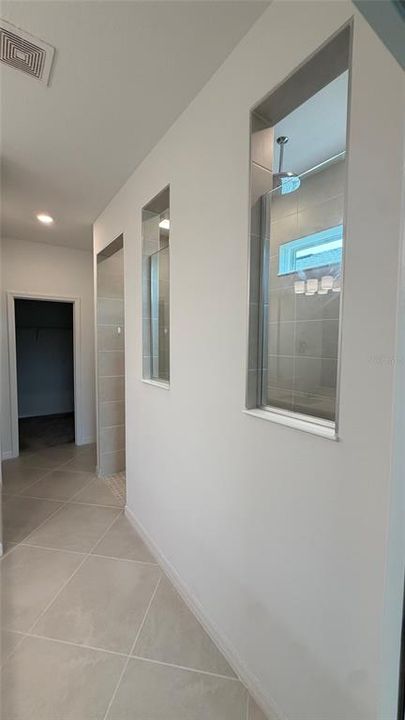For Sale: $385,000 (3 beds, 3 baths, 2265 Square Feet)
