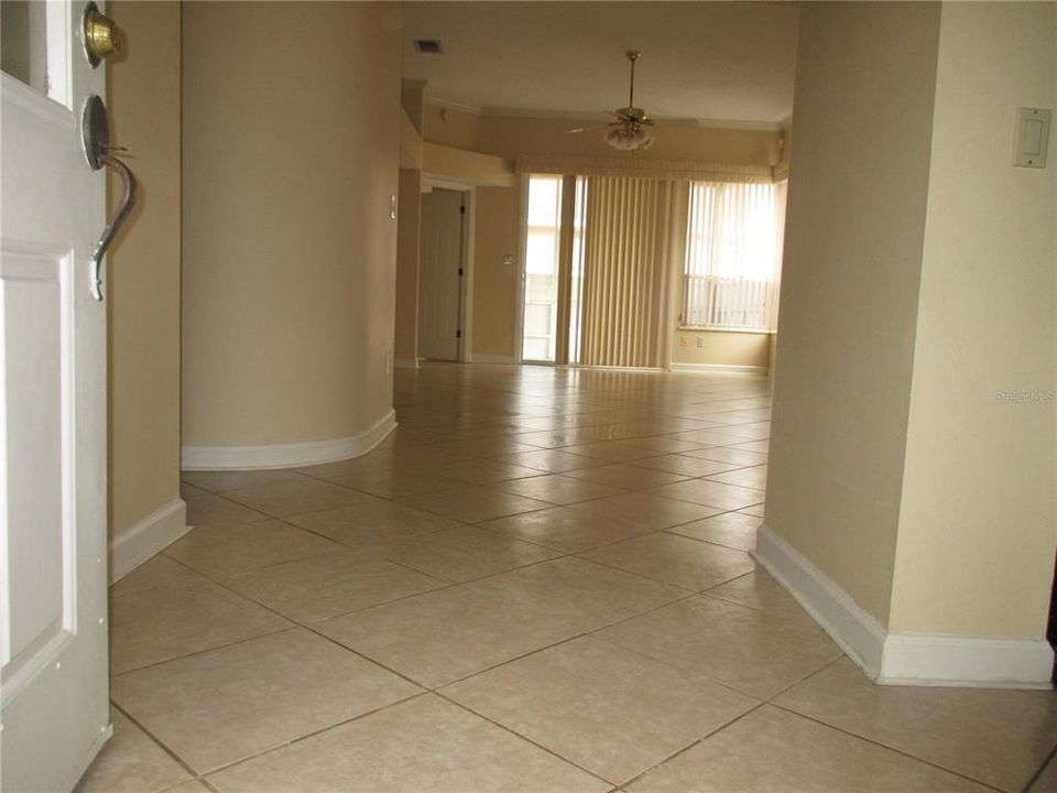 For Sale: $439,000 (3 beds, 2 baths, 1501 Square Feet)