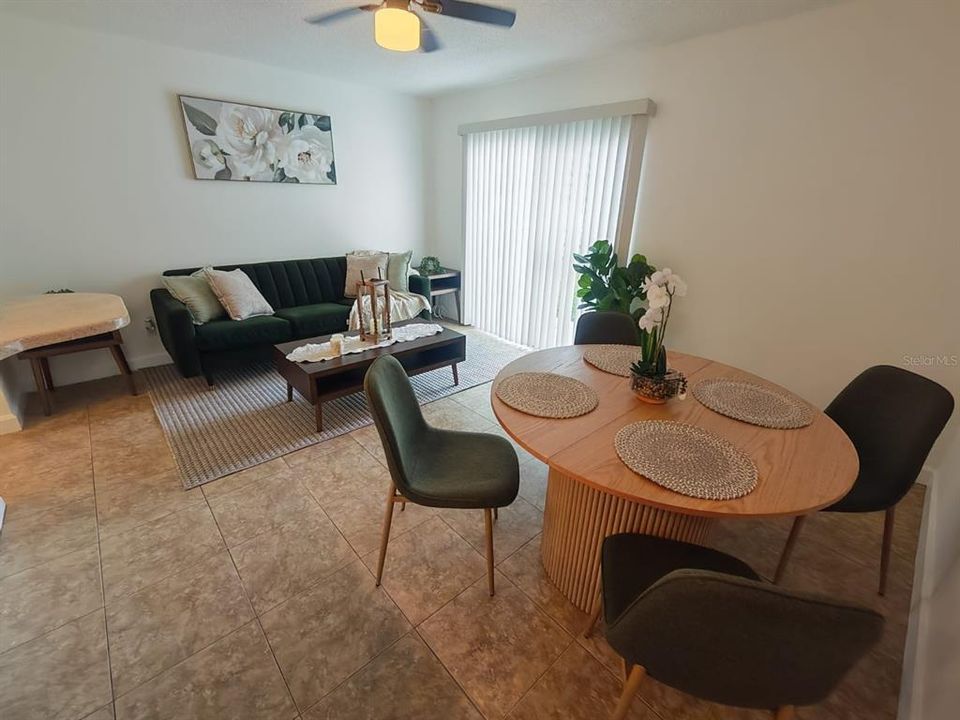 На продажу: $104,900 (1 спален, 1 ванн, 586 Квадратных фут)