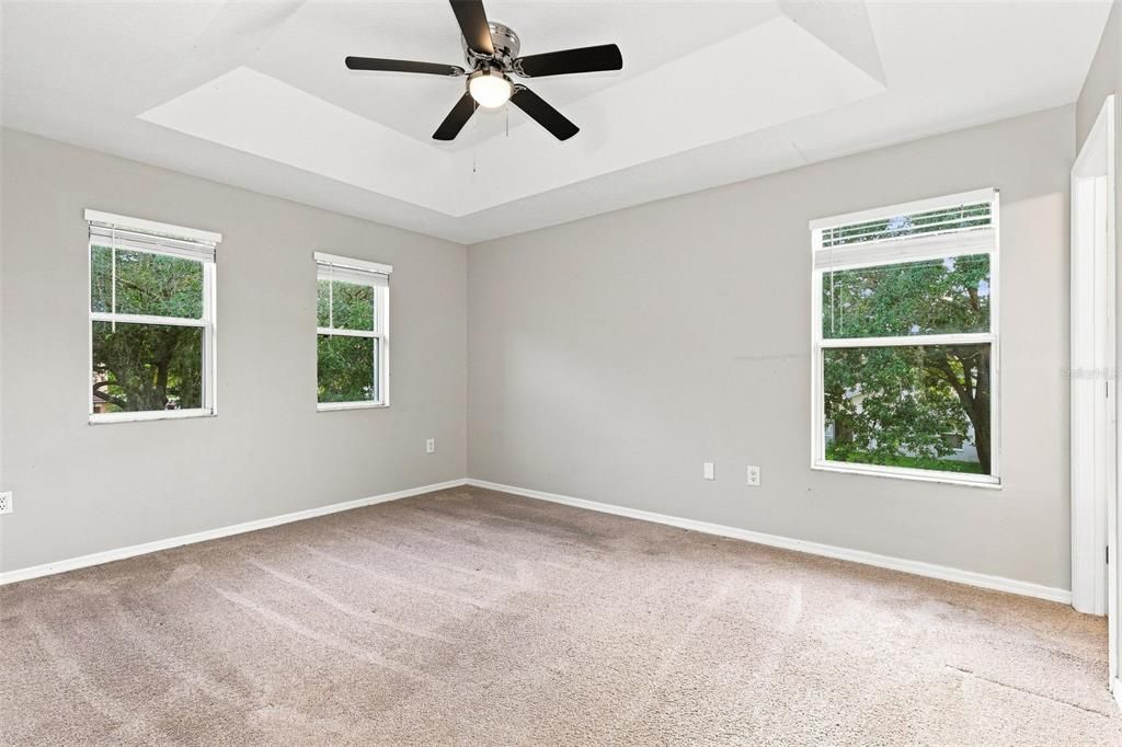 For Sale: $345,000 (3 beds, 2 baths, 1596 Square Feet)