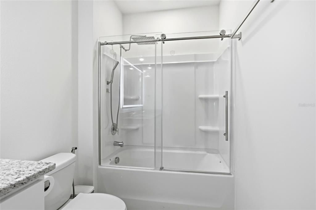 На продажу: $399,000 (5 спален, 3 ванн, 2522 Квадратных фут)
